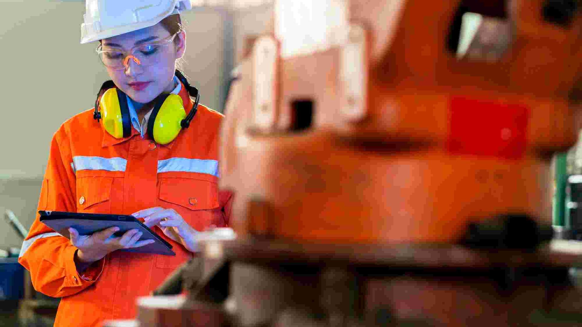 Mechatronics and Robotics Maintenance B